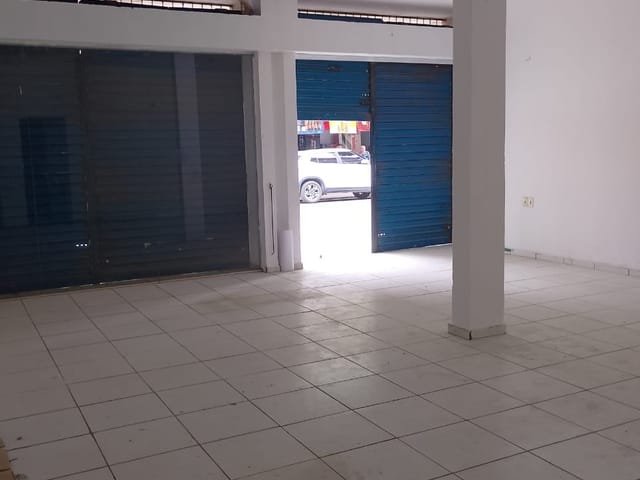 Loja para alugar, no bairro Vila Domingos Lopes em Cataguases