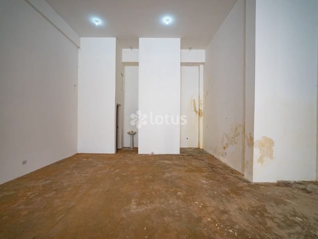 Loja com 150m², para alugar, no bairro Portais (Polvilho) em Cajamar