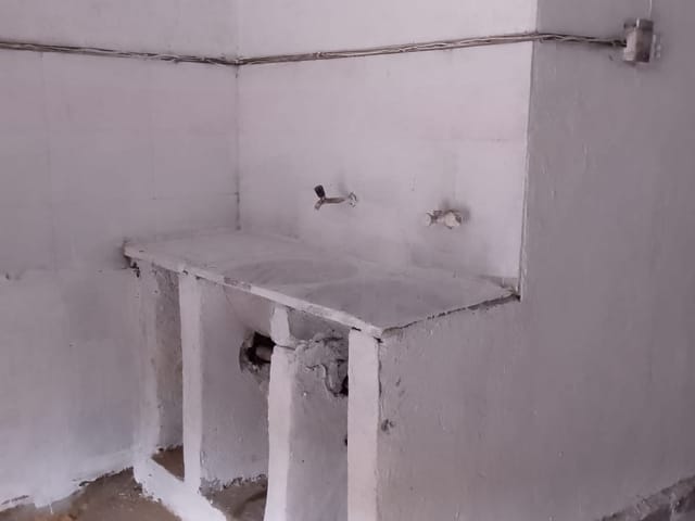Loja para alugar, no bairro Menezes em Cataguases