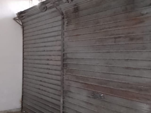 Loja para alugar, no bairro Menezes em Cataguases