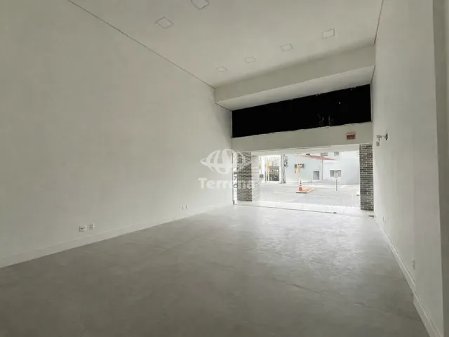 Loja para alugar, no bairro Vila Nova em Blumenau
