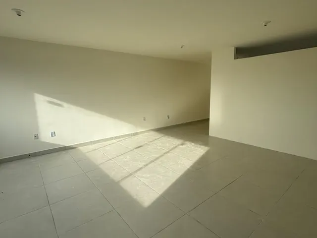 Loja para alugar, no bairro Sol e Mar em Macaé