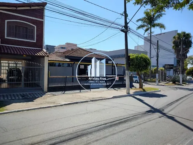 Loja com 200m², para alugar, no bairro Nova Porto Alegre em Pouso Alegre
