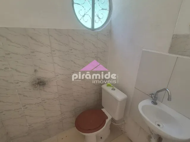 Loja com 18m², para alugar, no bairro Parque Industrial em São José Dos Campos