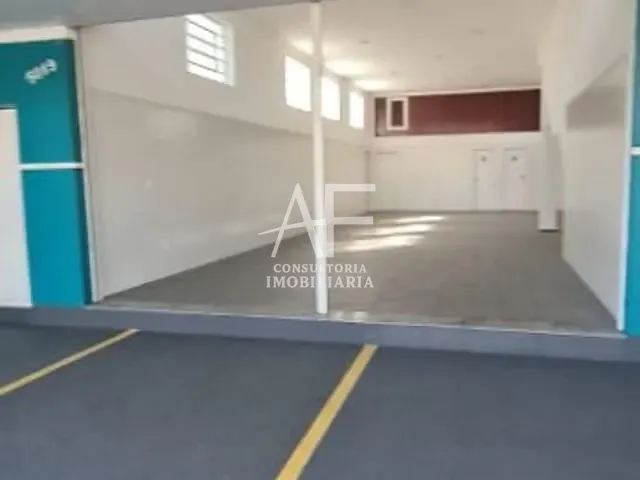 Loja com 250m², para alugar, no bairro Jardim Portugal em São José dos Campos