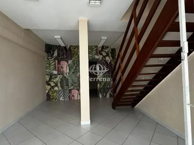 Loja com 100m², para alugar, no bairro Victor Konder em Blumenau