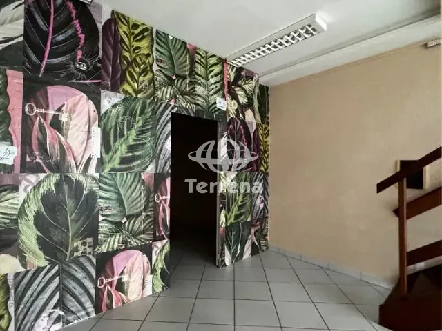 Loja com 100m², para alugar, no bairro Victor Konder em Blumenau