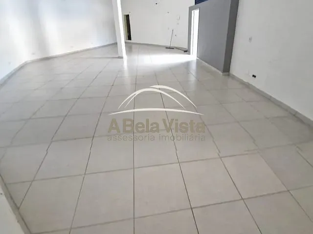 Loja com 125m², para alugar, no bairro Jardim Roberto em Osasco