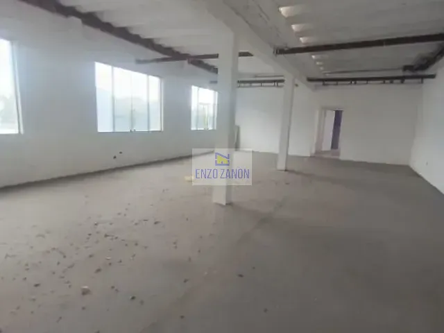 Loja com 480m², para alugar, no bairro Taboão em São Bernardo do Campo