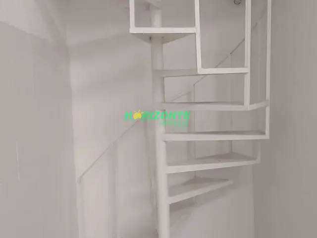Loja com 310m², para alugar, no bairro Jardim San Marino em São José dos Campos