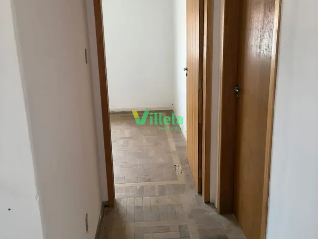 Sobrado com 325m², para alugar, no bairro Centro em Mogi das Cruzes