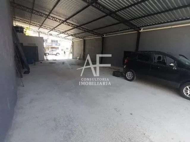 Loja com 264m², para alugar, no bairro Centro em Taubaté