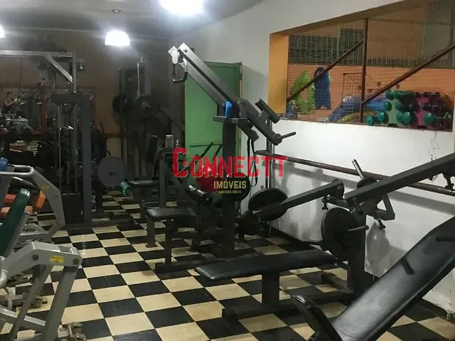 Loja com 270m², para alugar, no bairro Jardim Sumare em Ribeirão Preto