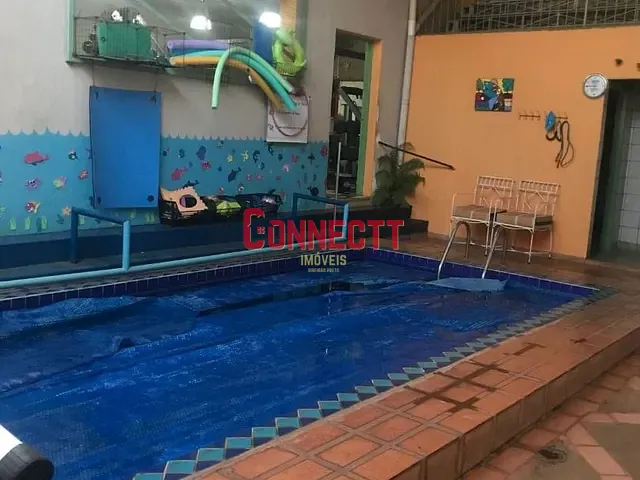 Loja com 270m², para alugar, no bairro Jardim Sumare em Ribeirão Preto