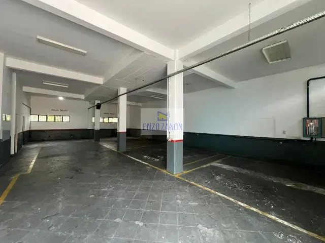 Loja com 250m², para alugar, no bairro Jardim Via Anchieta em São Bernardo do Campo
