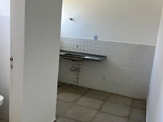 Loja com 324m², para alugar, no bairro Portais (Polvilho) em Cajamar