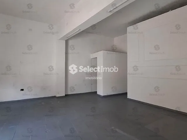 Loja com 50m², para alugar, no bairro Jardim Santa Lídia em Mauá