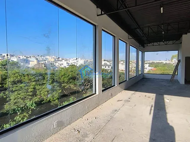 Loja com 268m², para alugar, no bairro Jardins do Império em Indaiatuba