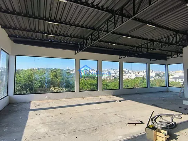 Loja com 268m², para alugar, no bairro Jardins do Império em Indaiatuba