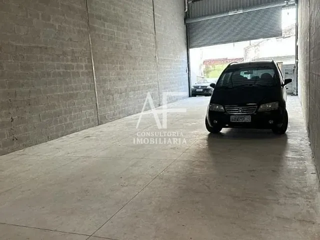 Loja com 150m², para alugar, no bairro Centro em Taubaté