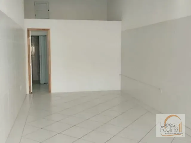 Loja com 50m², para alugar, no bairro Jardim das Cerejeiras em Atibaia