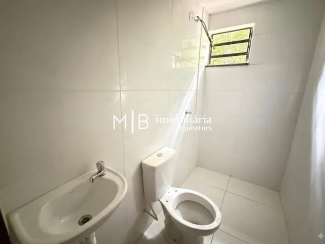Loja para alugar, no bairro Vila Minalda em Cataguases