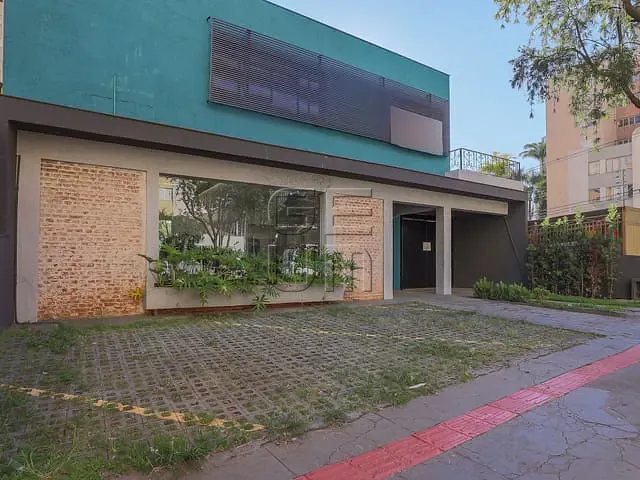Loja com 480m², para alugar, no bairro Centro em Londrina