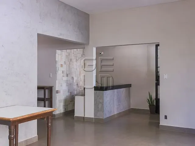 Loja com 480m², para alugar, no bairro Centro em Londrina