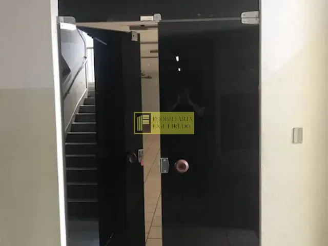 Loja com 245m², para alugar, no bairro Centro em São José do Rio Preto