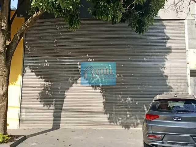 Loja com 240m², para alugar, no bairro Nova Piraju em São Paulo
