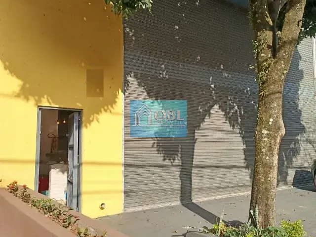 Loja com 240m², para alugar, no bairro Nova Piraju em São Paulo