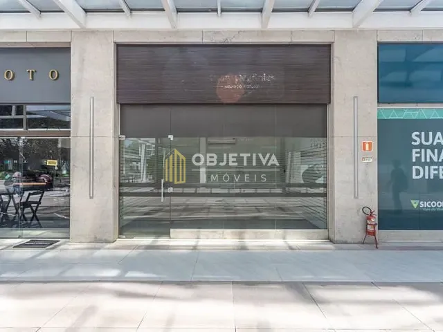 Loja com 29m², para alugar, no bairro Azenha em Porto Alegre