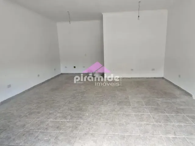 Loja com 39m², para alugar, no bairro Sumaré em Caraguatatuba