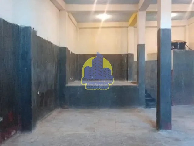 Loja com 160m², para alugar, no bairro Jardim D'Abril em São Paulo