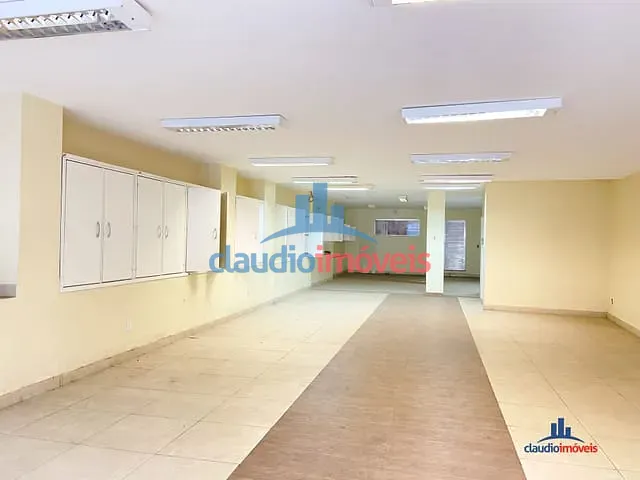 Loja para alugar, no bairro Centro em Barra Mansa