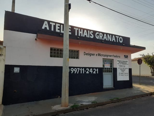 Loja com 30m², para alugar, no bairro Bosque da Saúde em Birigüi