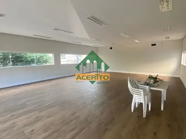 Loja com 104m², para alugar, no bairro Centro em Araçatuba