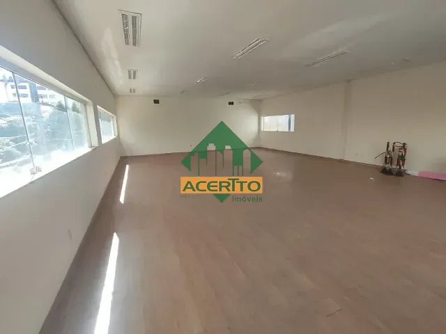 Loja com 104m², para alugar, no bairro Centro em Araçatuba