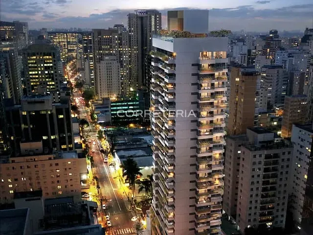 Loja à venda, no bairro Itaim Bibi em São Paulo