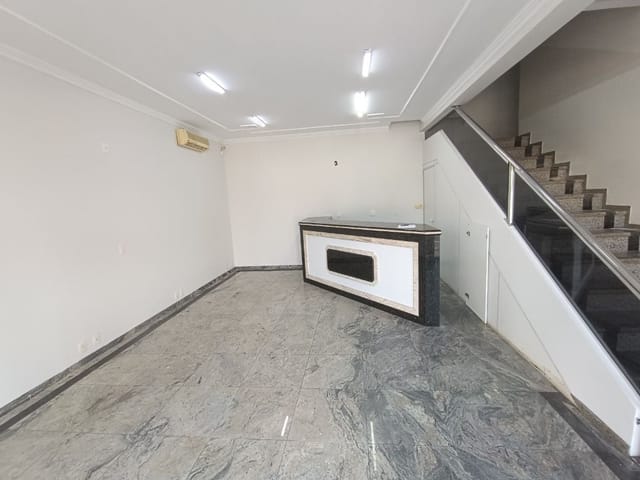 Loja com 400m², para alugar, no bairro Jardim Pérola em Birigüi