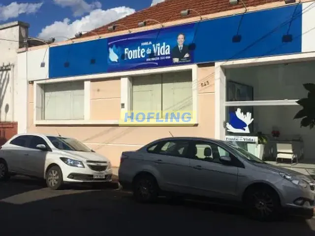 Loja com 1000m², para alugar, no bairro Saúde em Rio Claro