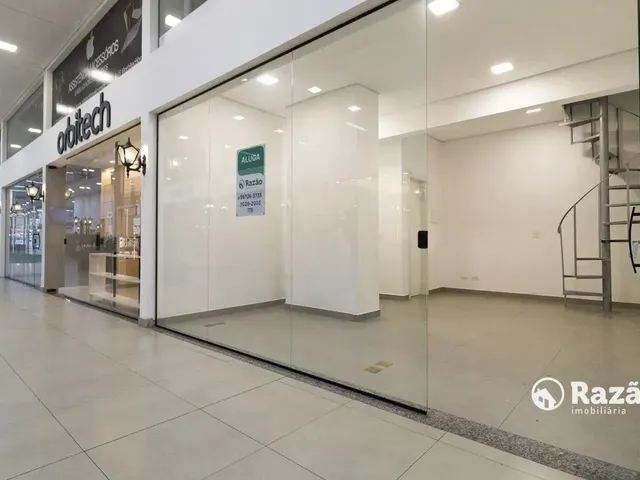 Loja para alugar, no bairro Centro em Curitiba