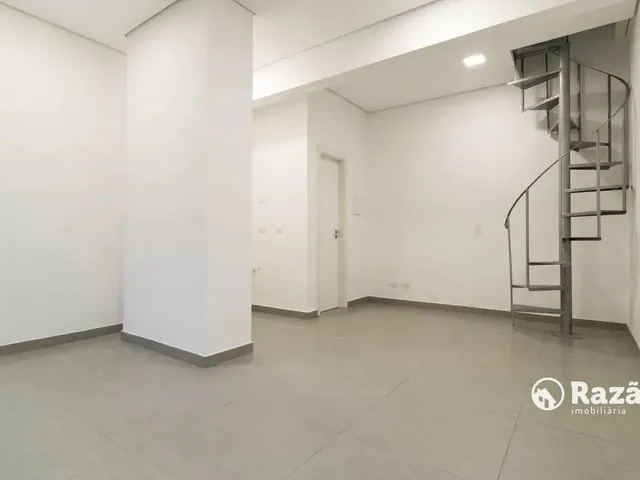Loja para alugar, no bairro Centro em Curitiba