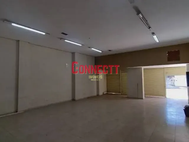 Loja com 151m², à venda ou para alugar, no bairro Centro em Ribeirão Preto