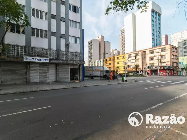 Loja para alugar, no bairro Centro em Curitiba