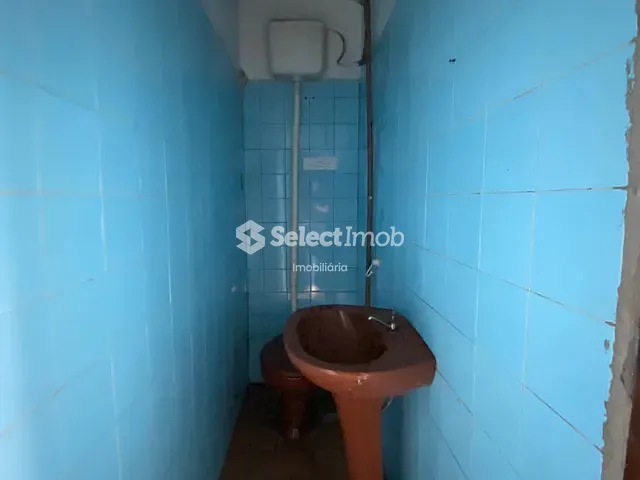Loja com 15m², para alugar, no bairro Jardim Zaira em Mauá