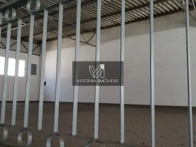 Loja com 1000m², para alugar, no bairro CENTRO em Vitoria