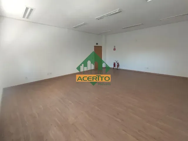Loja com 44m², para alugar, no bairro Centro em Araçatuba