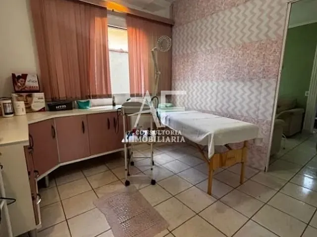 Loja com 110m², para alugar, no bairro Estiva em Taubaté