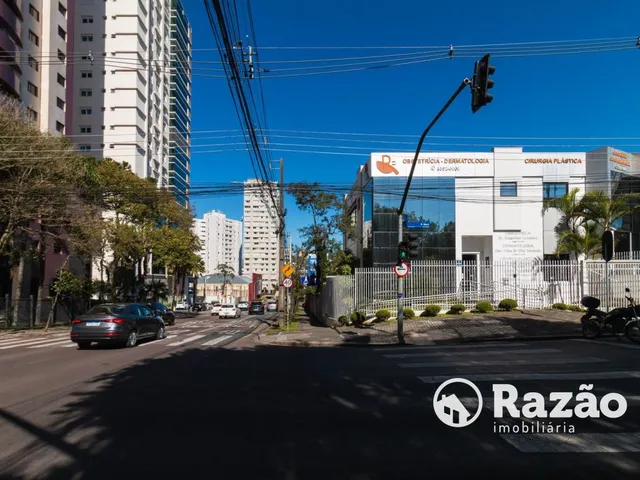 Loja para alugar, no bairro Alto da Glória em Curitiba